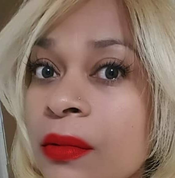 Poshmark profile picture for @fdj